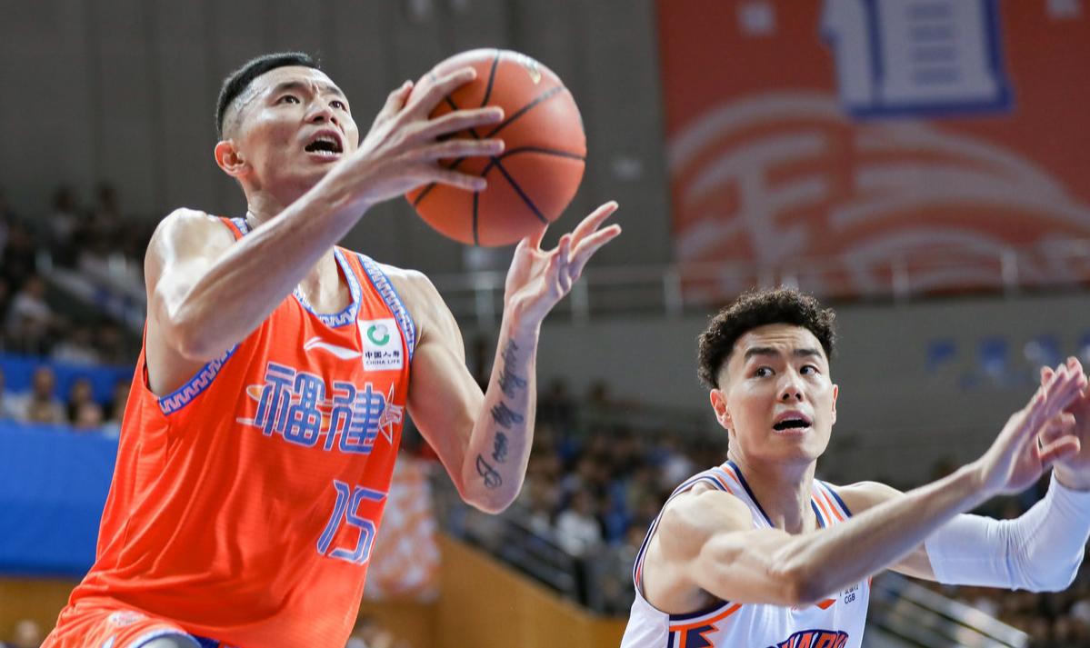 山东男篮的 山东男篮的