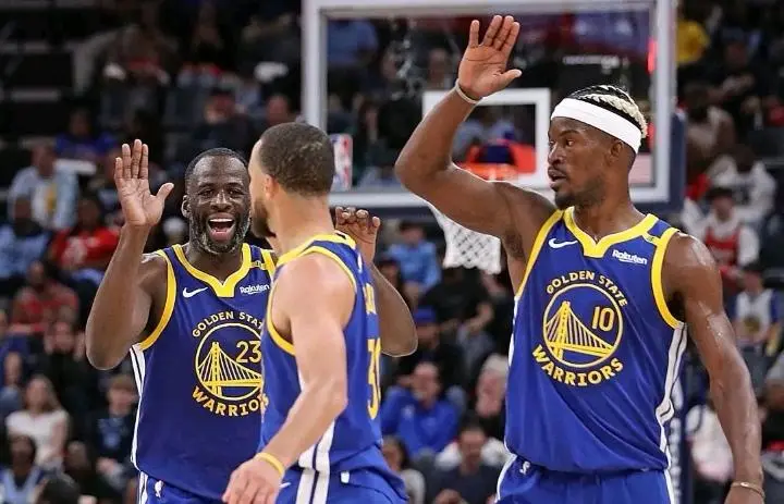 完成了他们, 像火箭 完成了他们, 像火箭